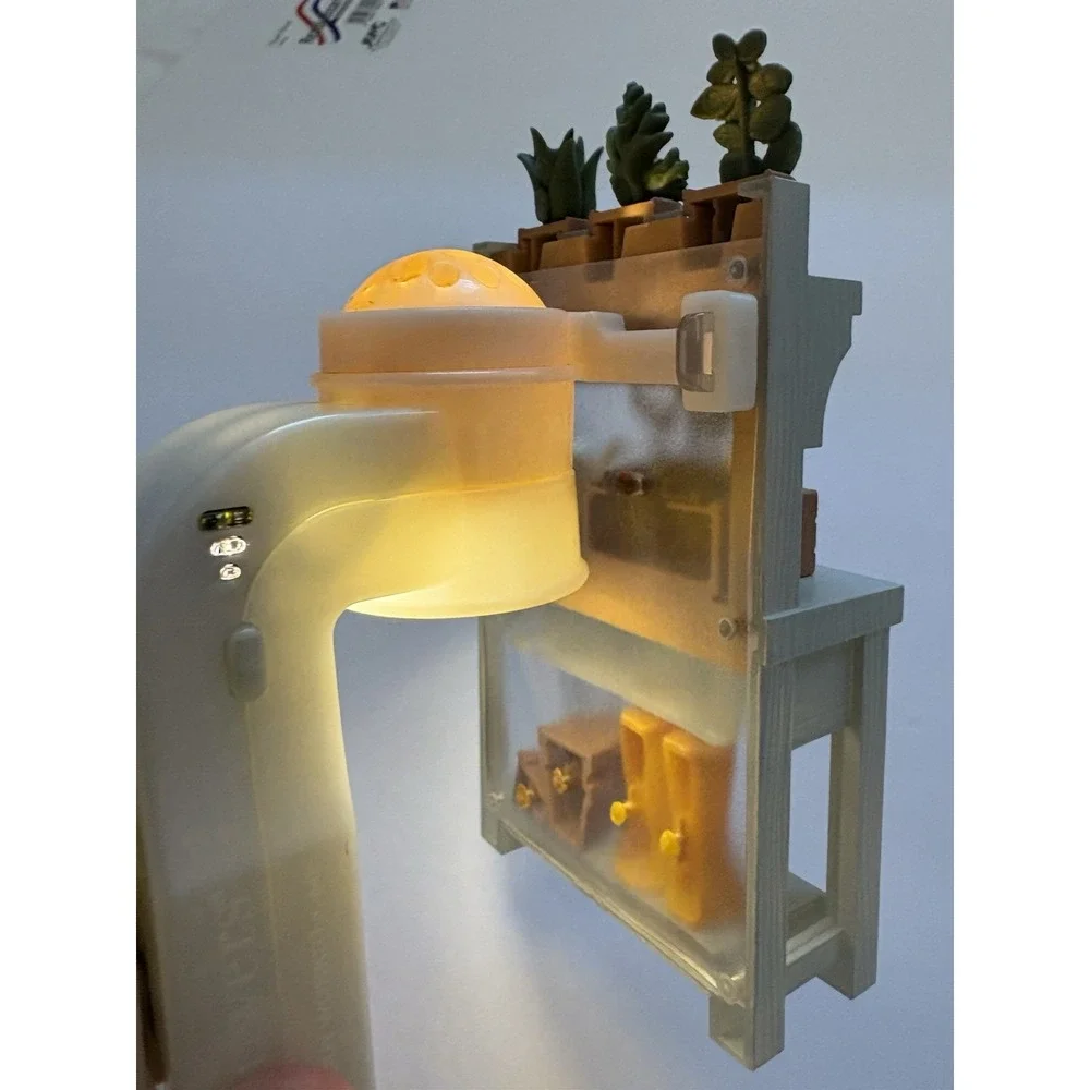 Bath & Body Works Garden Bench Nightlight Plug Scent Control Plants Boots Gloves